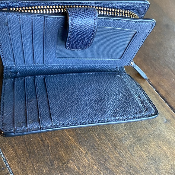 - Coach crossgrain corner zip medium zip wallet - Picture 3 of 7